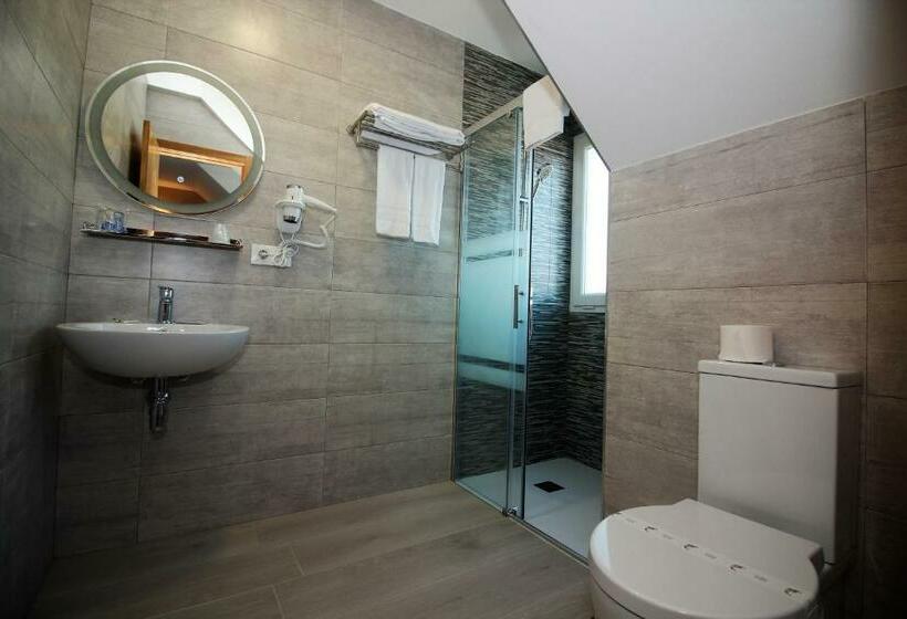 스탠다드 룸, Vilagarcia