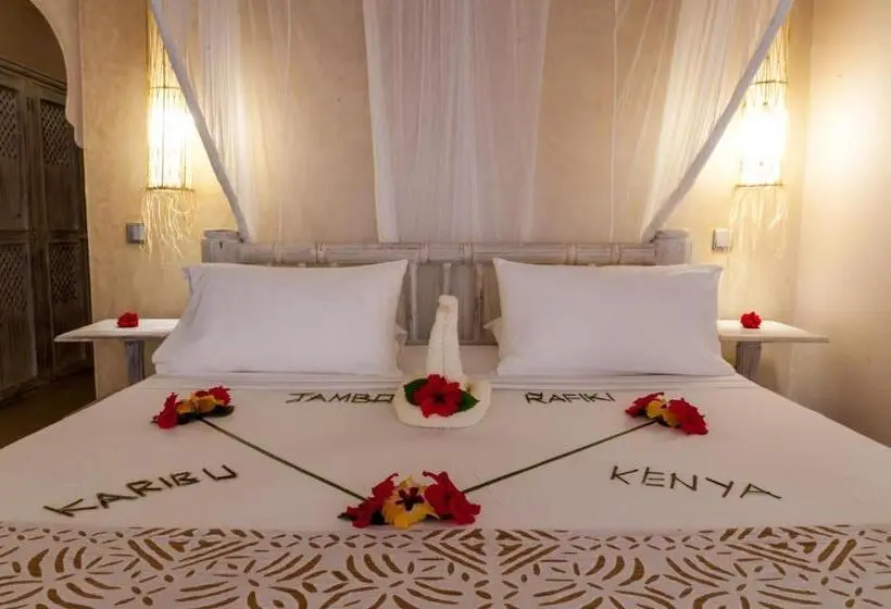اتاق سوپریور با تخت بزرگ, Seven Islands Resort