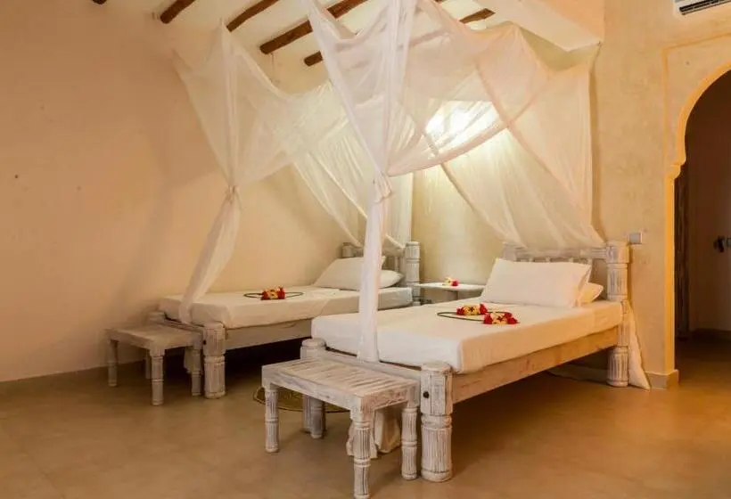 اتاق سوپریور, Seven Islands Resort