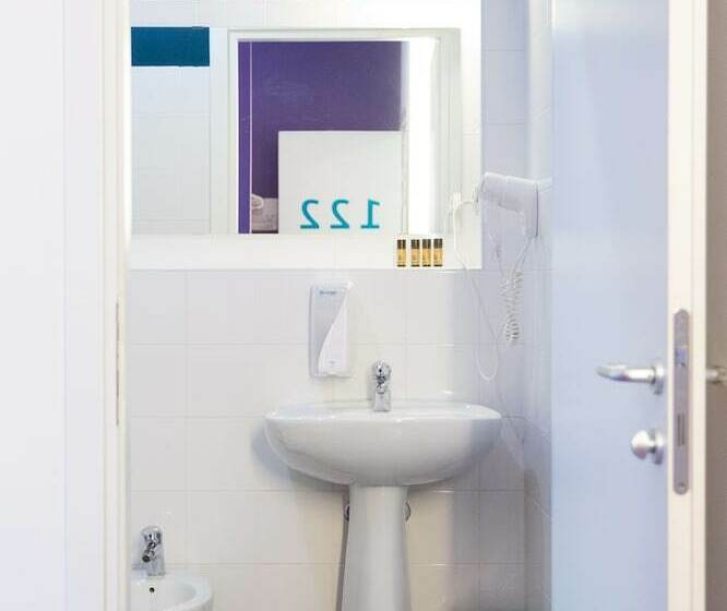 اتاق استاندارد چهار تخته, Combo Bologna