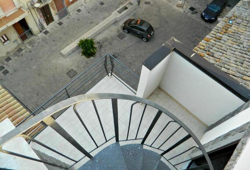 Номер Стандарт с Гидромассажем, Il Borghese Tourist House