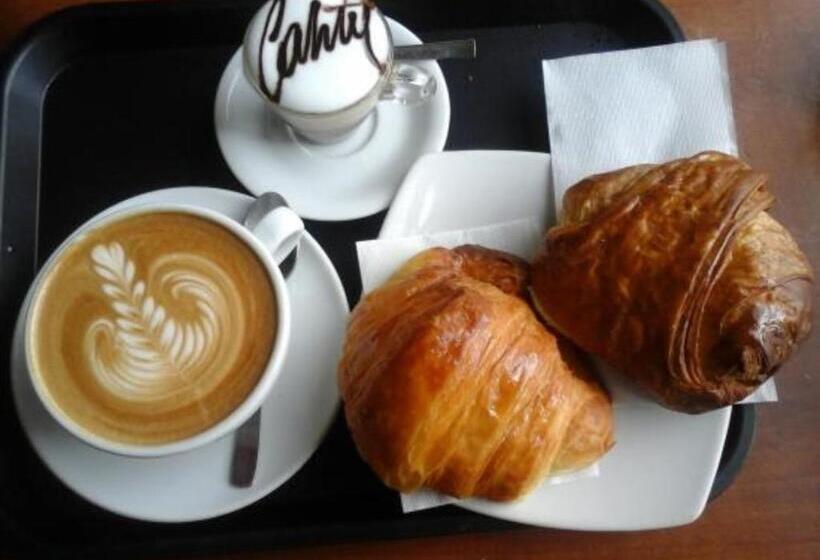 Номер Стандарт с Гидромассажем, Il Borghese Tourist House