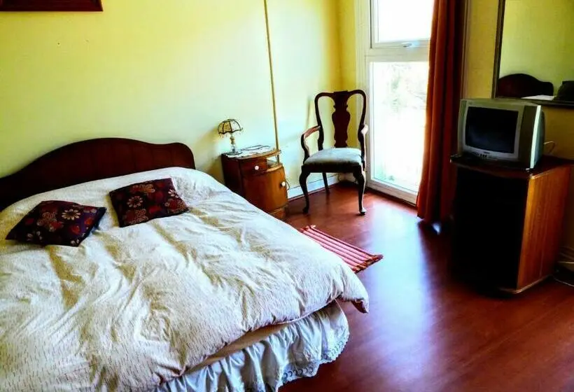 اتاق استاندارد چهارنفره با سرویس بهداشتی مشترک, La Casa Piola