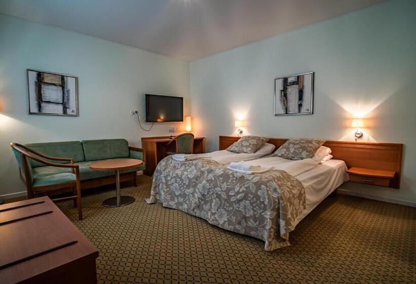 חדר סופריור, Allinge