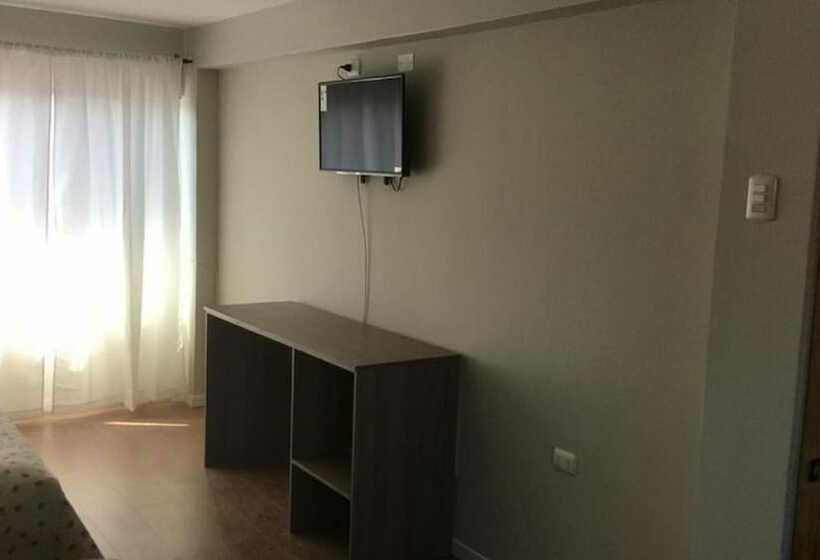 اتاق استاندارد سه نفره, Amaru Express