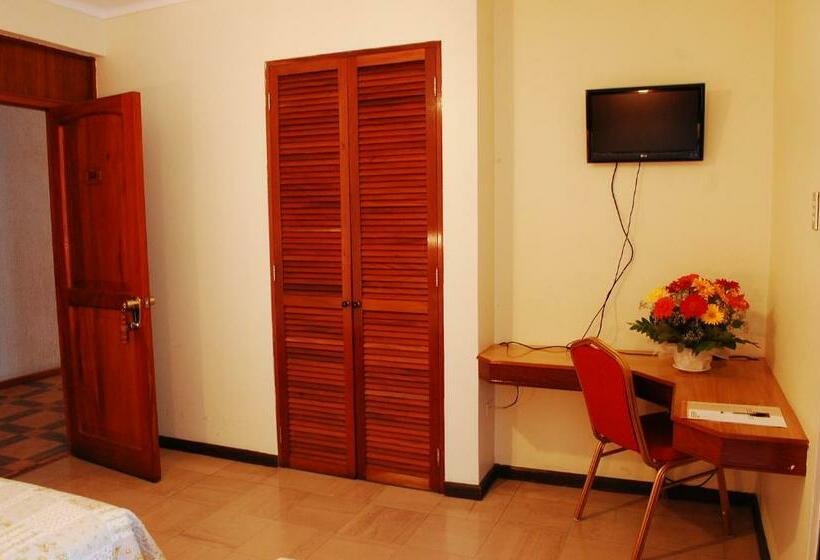 اتاق استاندارد یک نفره, Amaru Express