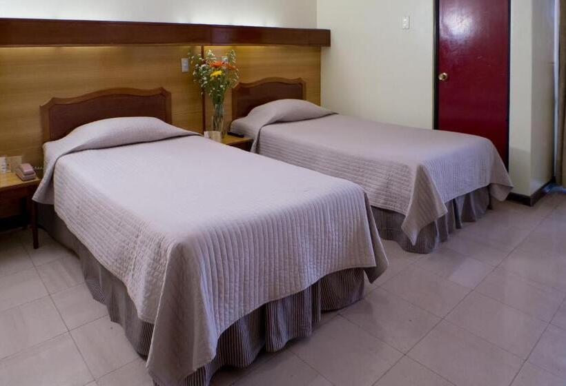 اتاق استاندارد, Amaru Express