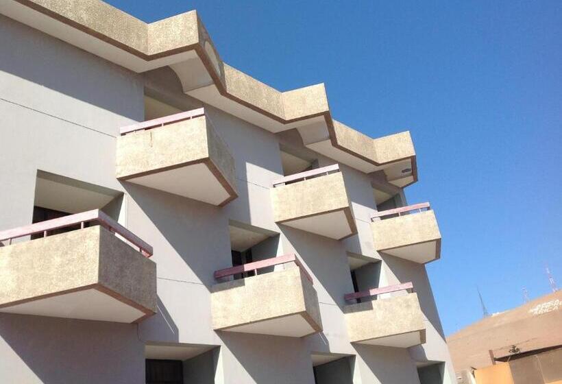 اتاق استاندارد چهار تخته, Amaru Express