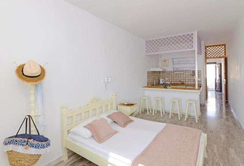 חדר סטודיו סטנדרד, Castillio