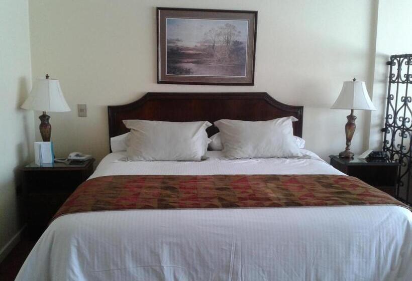 סוויטה עם ג'קוזי, Chagall