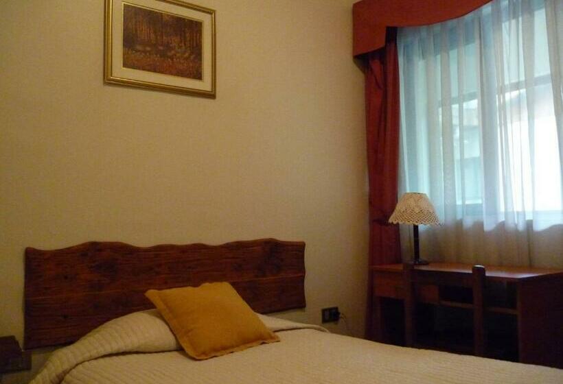 Номер Стандарт Индивидуальный, De La Avenida