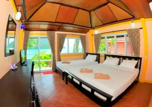 Superior Kolmen Hengen Huone Merinäkymä, Phi Phi View Point Resort