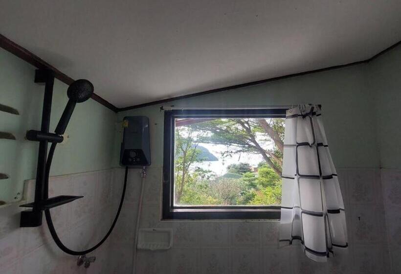 Номер Стандарт с Балконом, Phi Phi View Point Resort