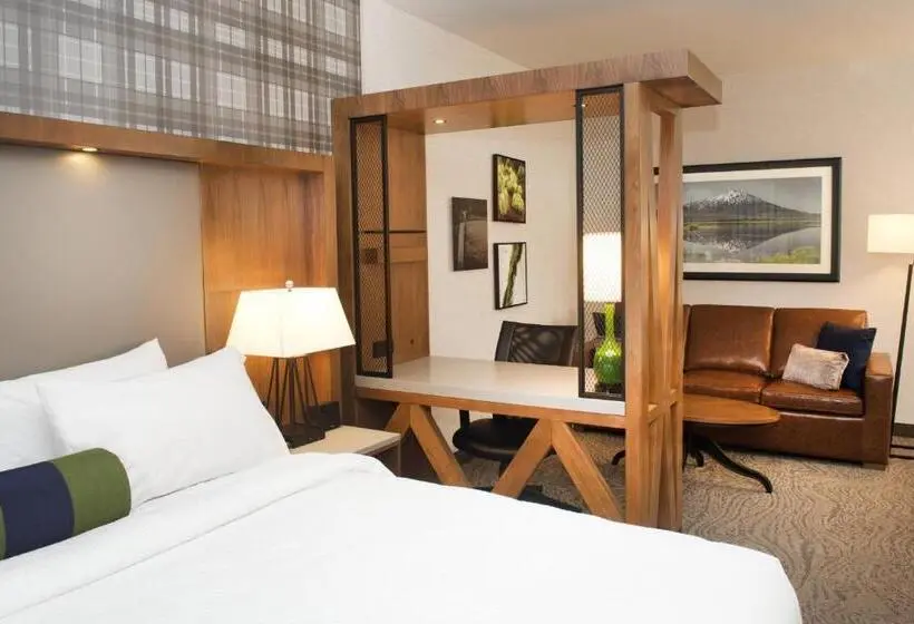 キングサイズベッドのスイートルーム, Springhill Suites By Marriott Bend