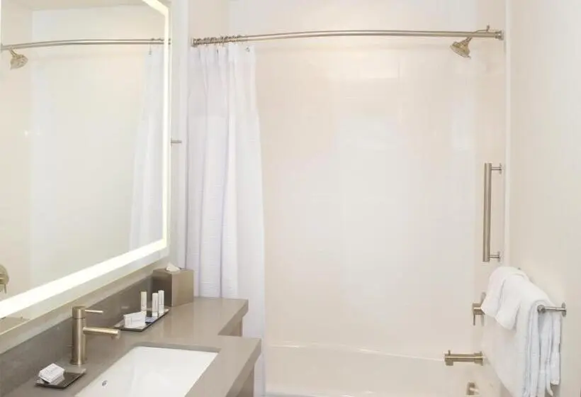 キングサイドベッドのスタンダードワンルーム, Springhill Suites By Marriott Bend