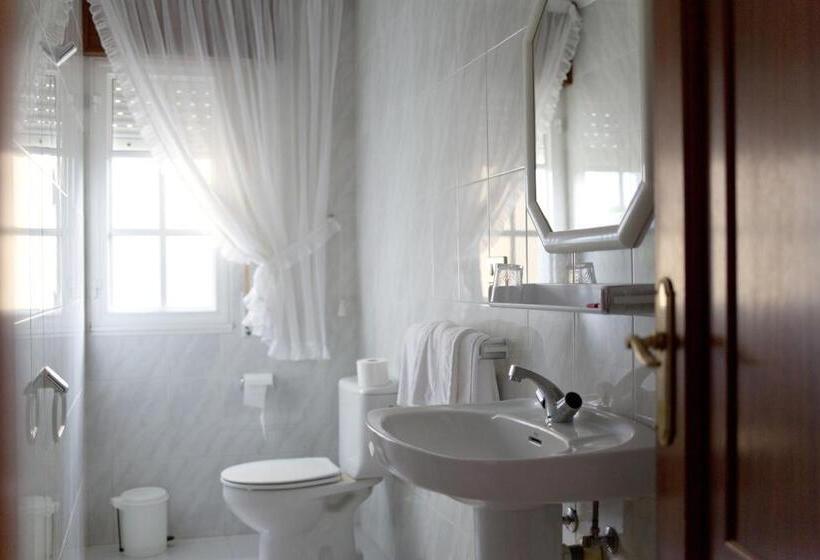 스탠다드 싱글 룸, Victorino