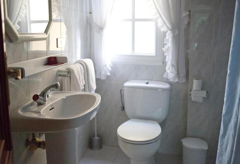 스탠다드 싱글 룸, Victorino