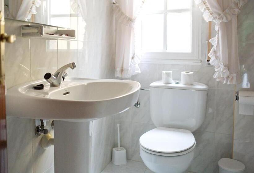 스탠다드 싱글 룸, Victorino