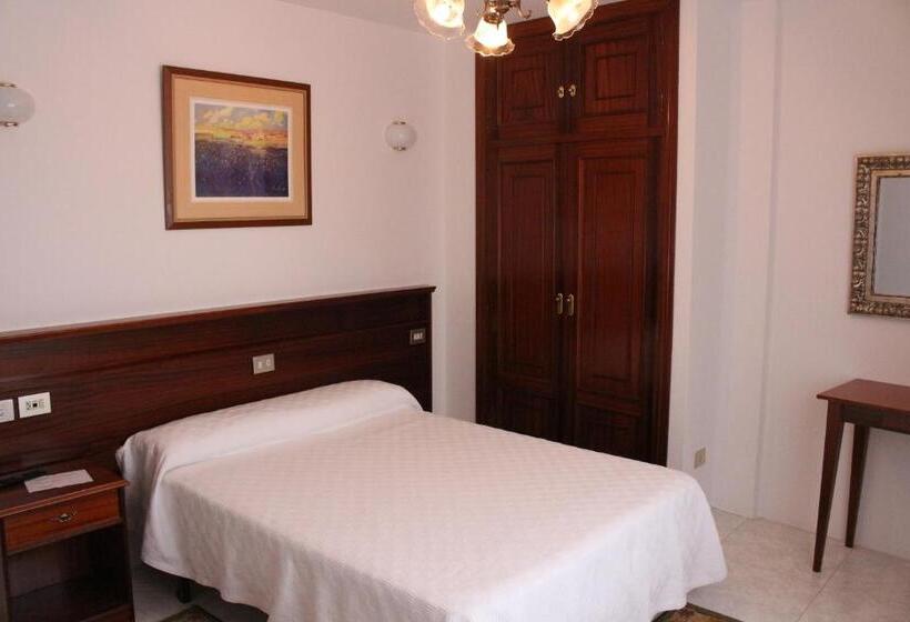 스탠다드 룸, Victorino