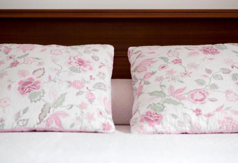 스탠다드 룸, Victorino