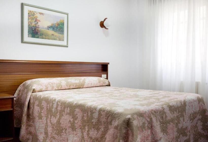 스탠다드 룸, Victorino