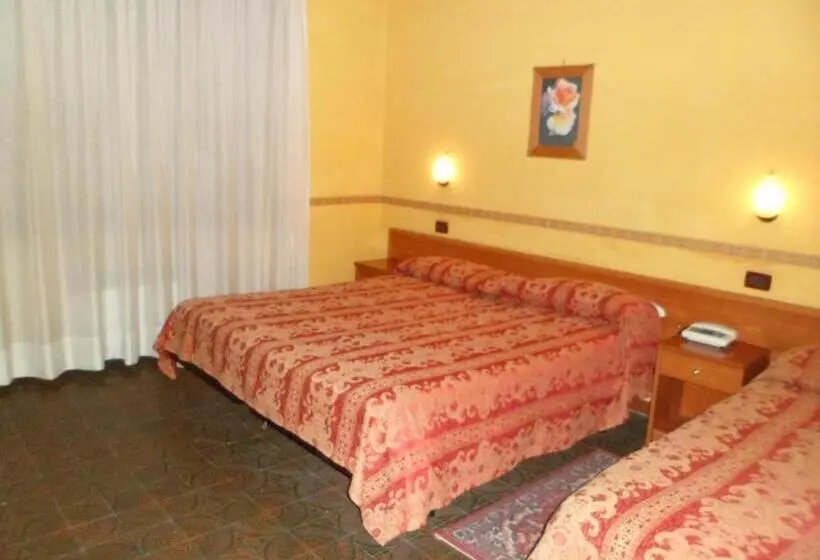 Standard Kolmen Hengen Huone, Motel Tempio