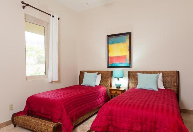 Вилла 3 Спальни, Red Frog Beach Island Resort