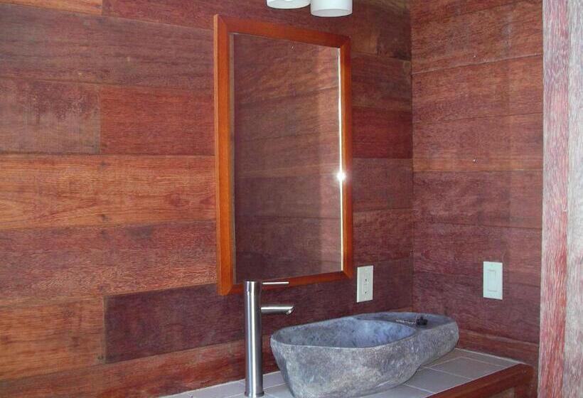 Бунгало Стандарт 2 Спальни, Red Frog Beach Island Resort