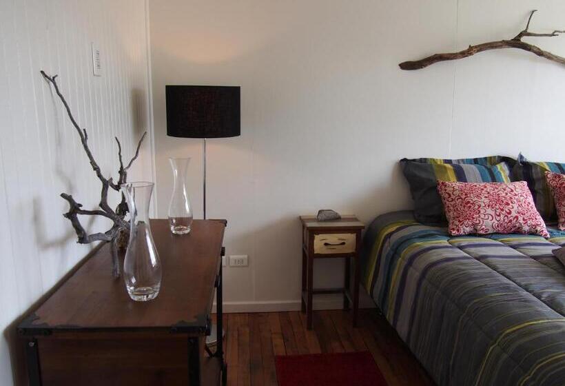 스탠다드 룸 공동 욕실, Wild Hostel