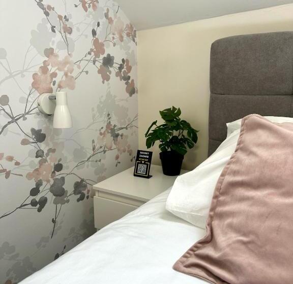 غرفة ديلوكس, Kaptol Rooms