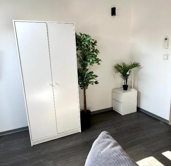 اتاق استاندارد چهار تخته, Kaptol Rooms