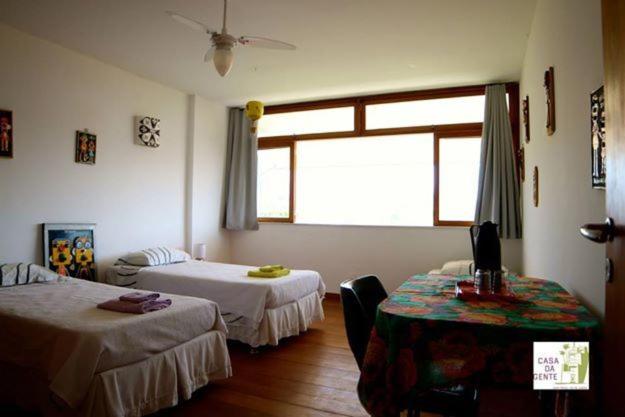 اتاق خانوادگی, Casa Da Gente