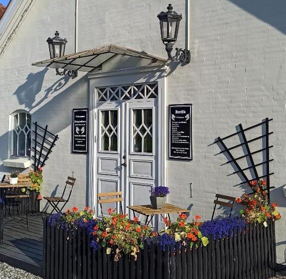 Номер Стандарт, Dragondrum Bed & Kitchen