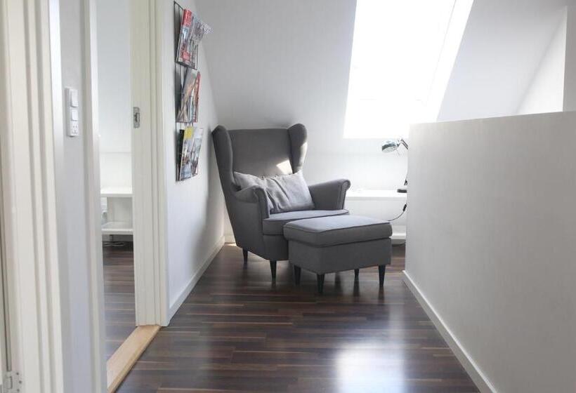 Апартаменты 3 Спальни, Dragondrum Bed & Kitchen