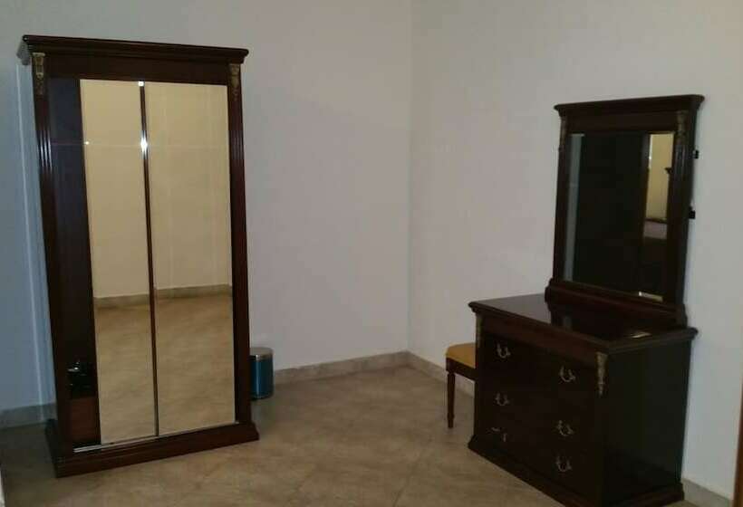 آپارتمان 3 خوابه, Dream Court Apartment