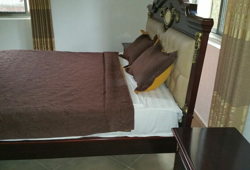 Апартаменты 3 Спальни, Dream Court Apartment