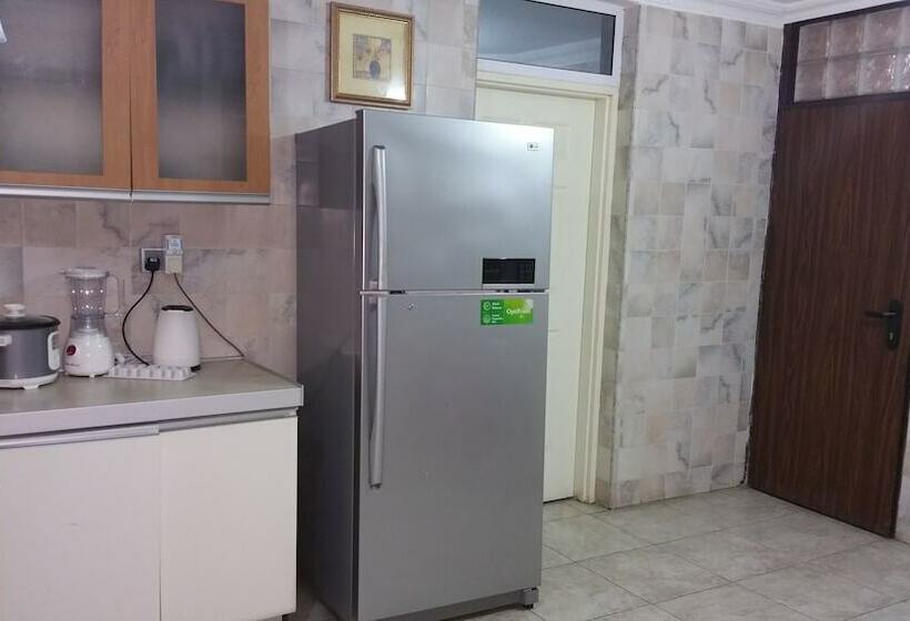 آپارتمان 3 خوابه, Dream Court Apartment