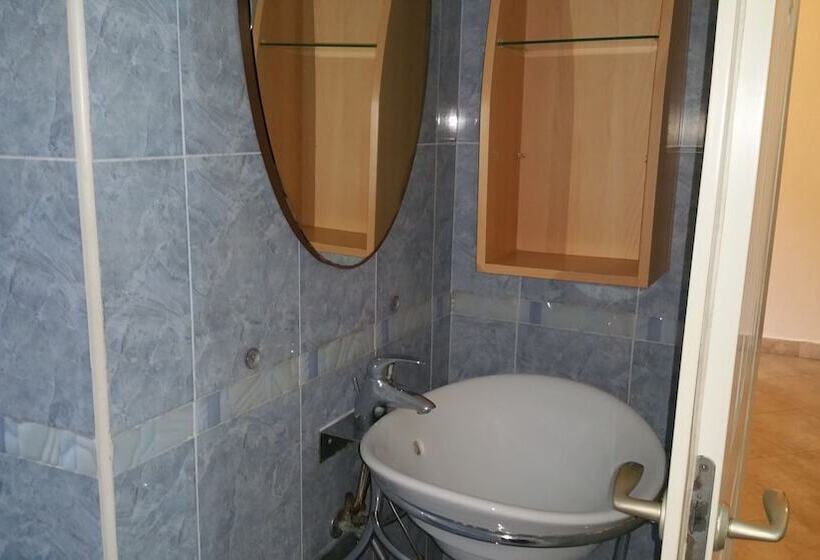 آپارتمان 3 خوابه, Dream Court Apartment