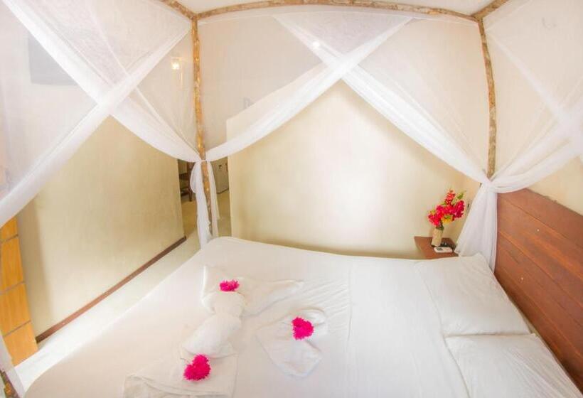 اتاق خانوادگی, Lataperajeri Hostel