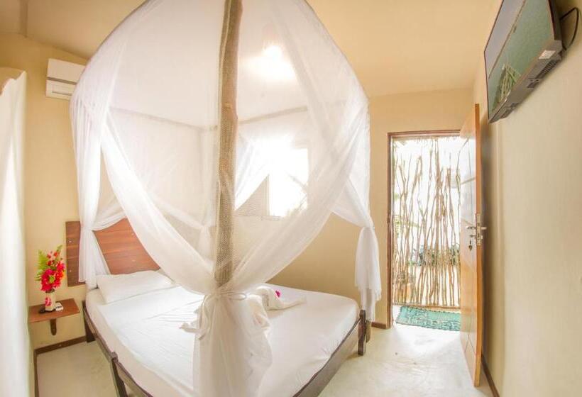 اتاق خانوادگی, Lataperajeri Hostel