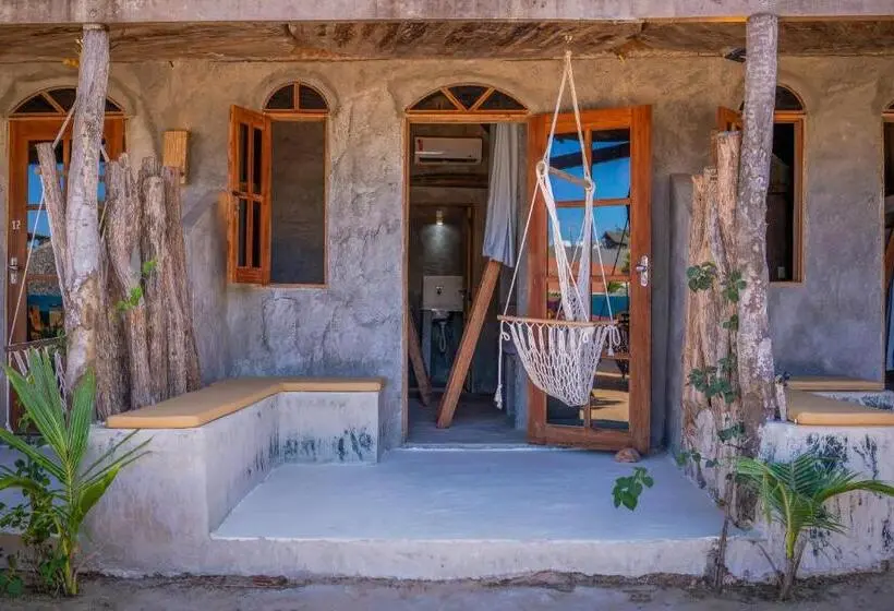 تختخواب در اتاق مشترک, Lataperajeri Hostel