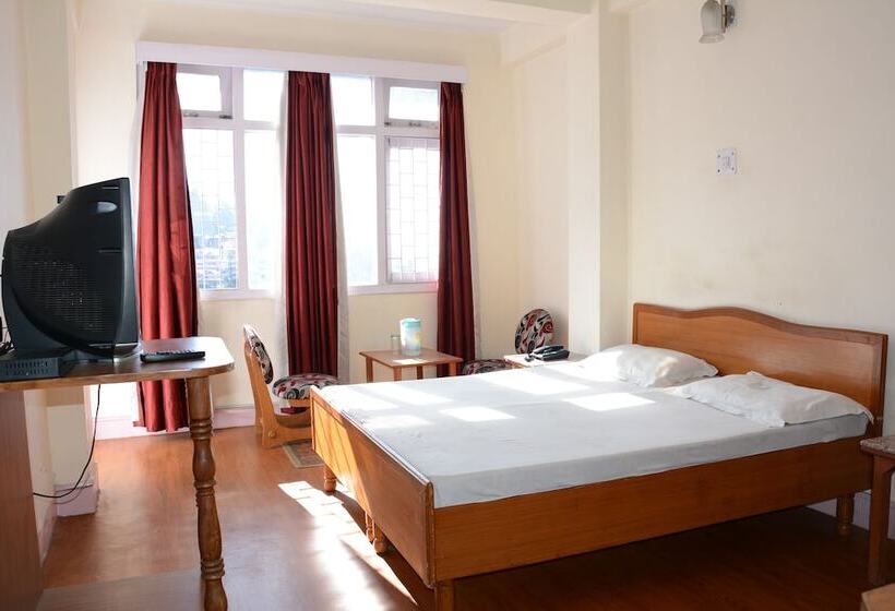 Номер Deluxe с Балконом, Basant