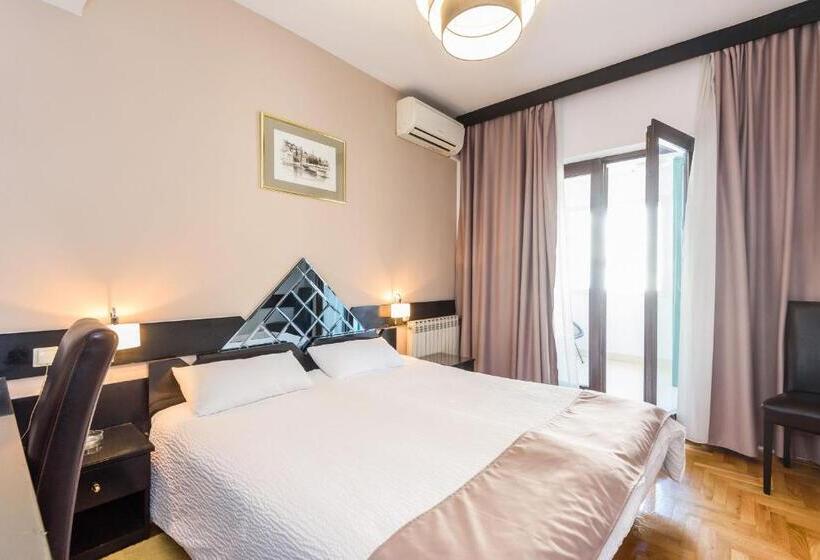 חדר סטנדרט, Mb