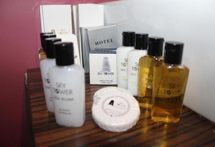 Deluxe Suite King Bed, Sky Tower