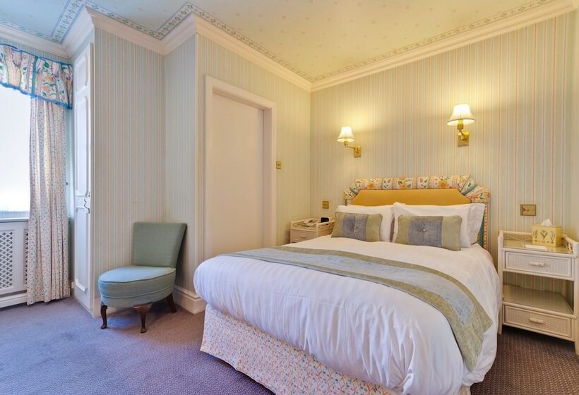 Номер Стандарт, St Tudno