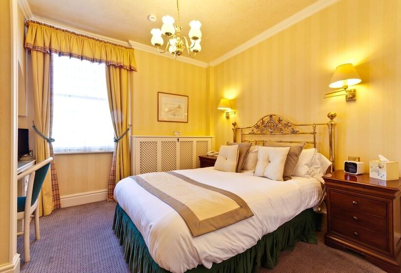 Номер Стандарт, St Tudno