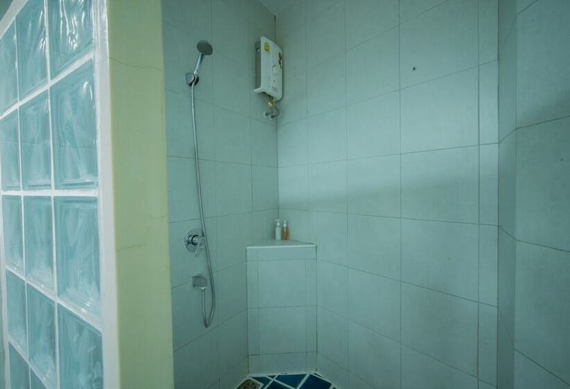 Quarto Triplo Superior, Villa Chacha Khaosan Rambuttri