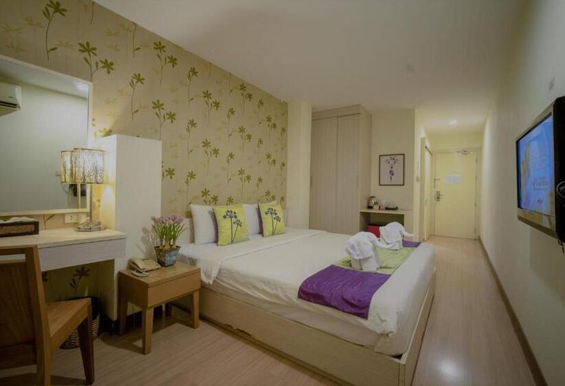 Quarto Deluxe com Sacada, Villa Chacha Khaosan Rambuttri