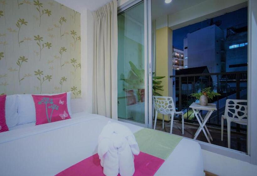 Quarto Triplo Deluxe, Villa Chacha Khaosan Rambuttri