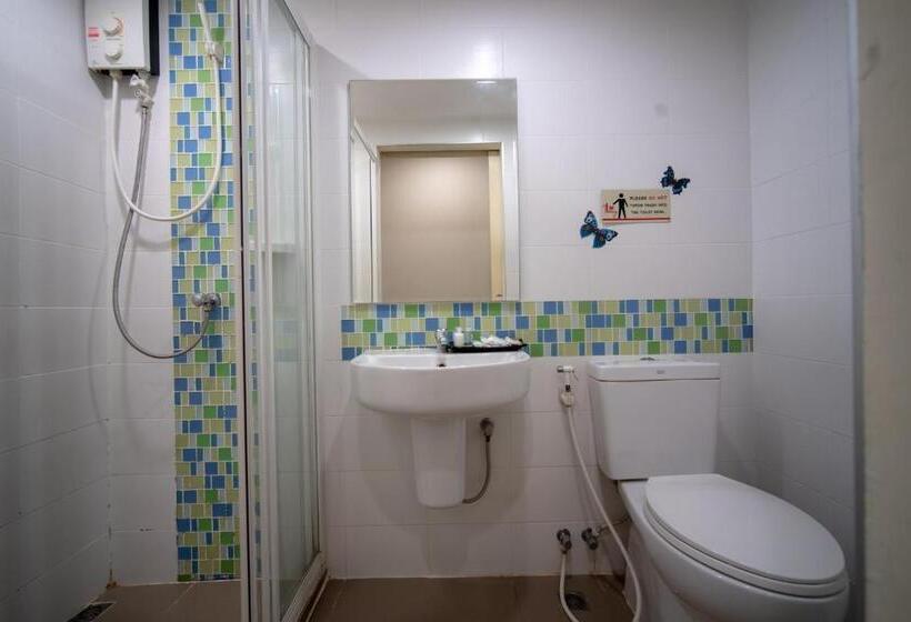 Quarto Triplo Deluxe, Villa Chacha Khaosan Rambuttri